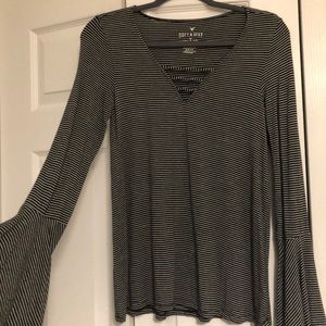 Soft flare sleeve top